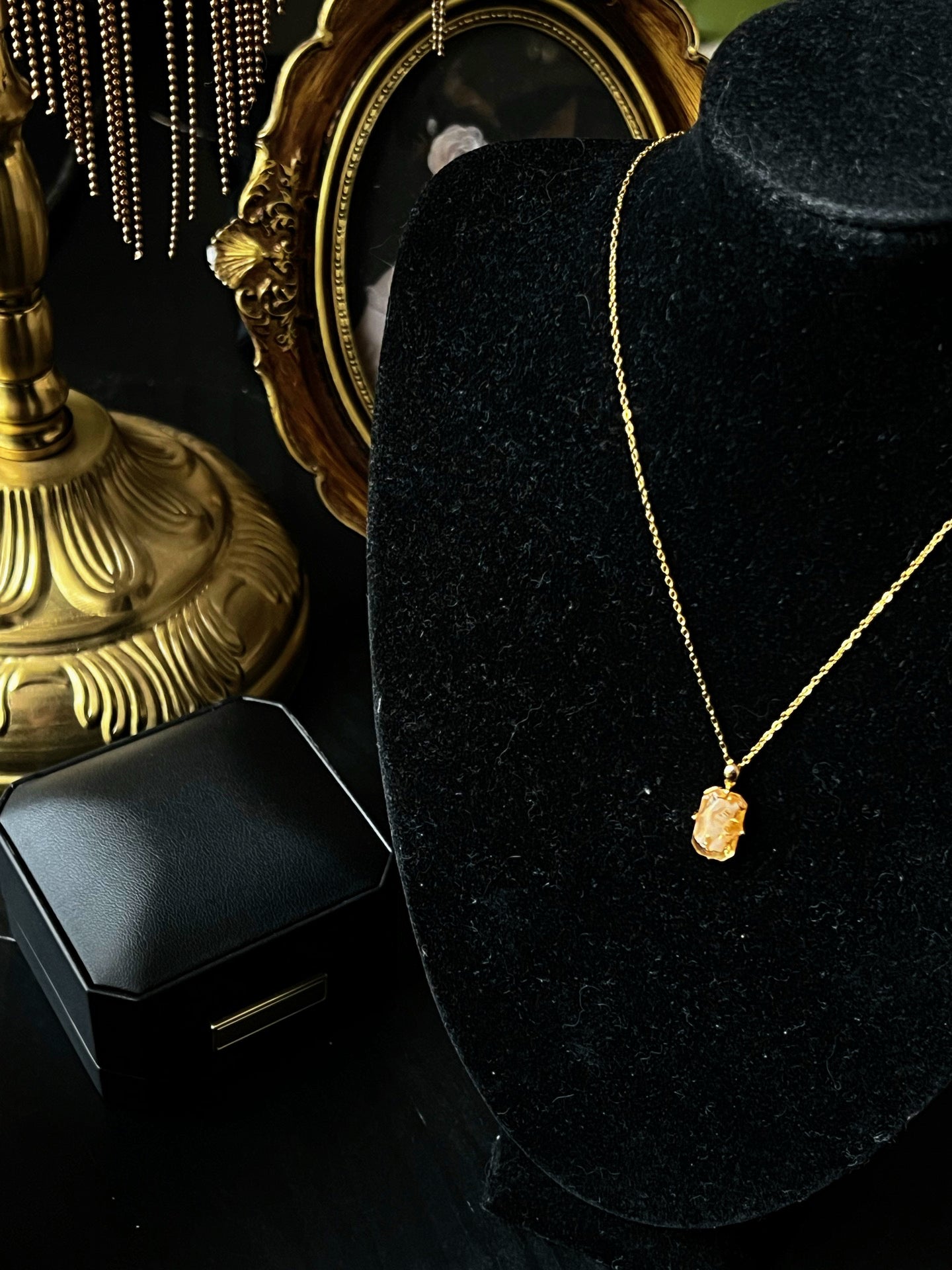 Pet Hair Rectangular Amber Pendant Necklace